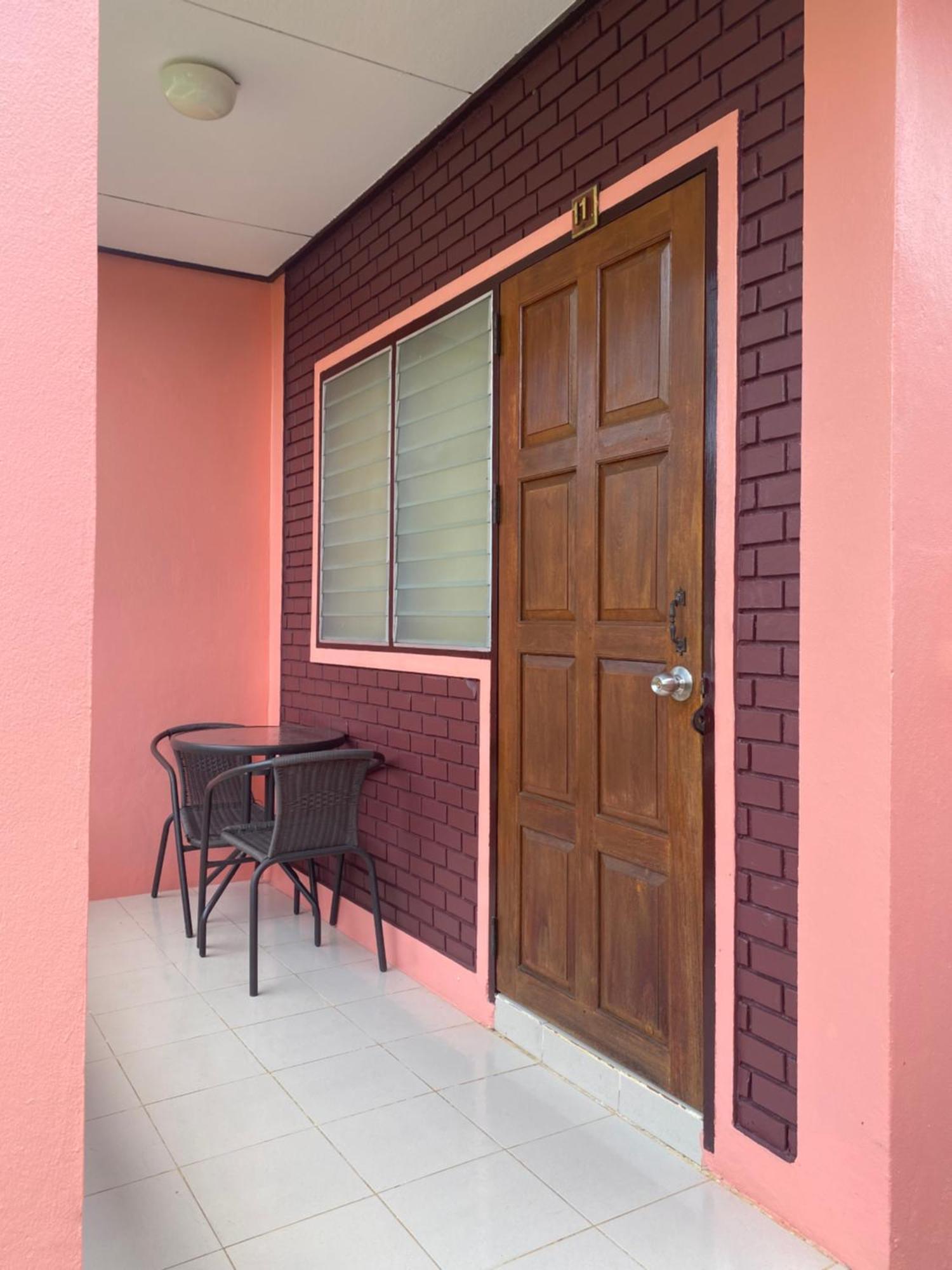 โพธิ์ทองริมทุ่ง Pothong Rimtung Hotel Fang Exterior foto